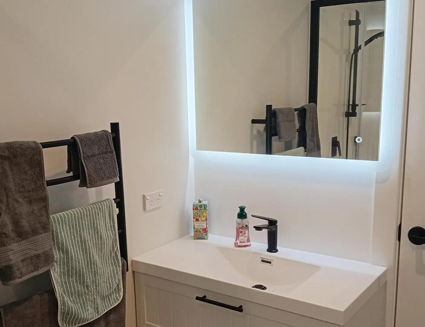 Seatoun Shores Wellington Apartment